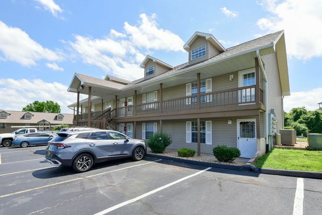 3 Memory Lane 8, Branson, MO 65616