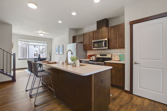 135 SW 185th Lane, Normandy Park, WA 98166