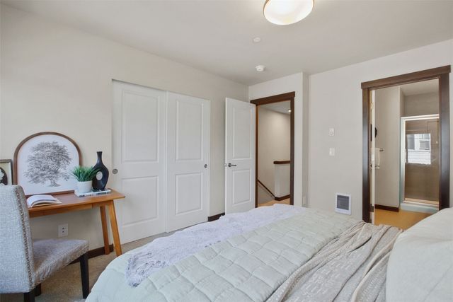 135 SW 185th Lane, Normandy Park, WA 98166