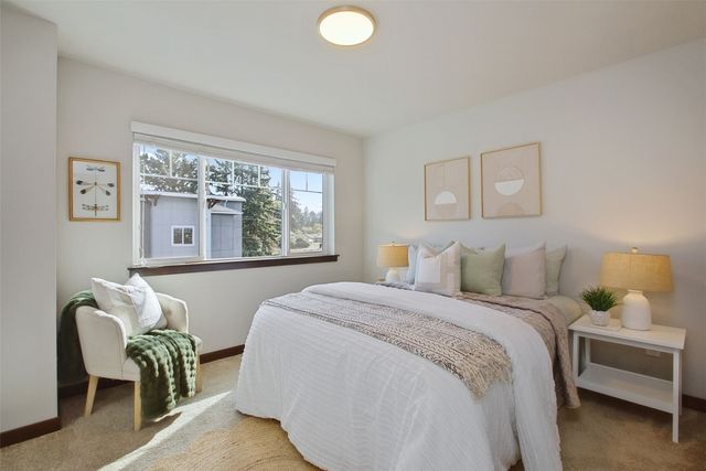 135 SW 185th Lane, Normandy Park, WA 98166