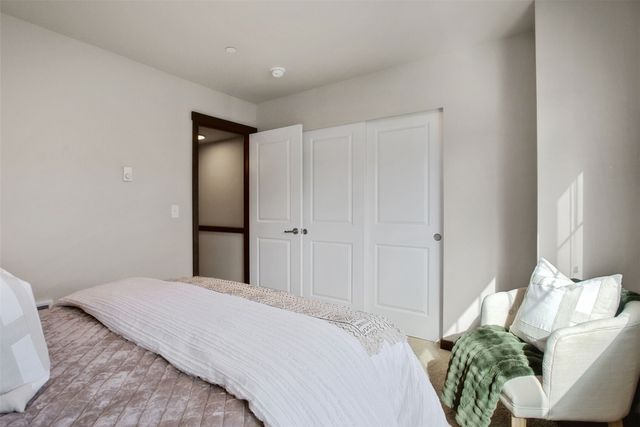135 SW 185th Lane, Normandy Park, WA 98166