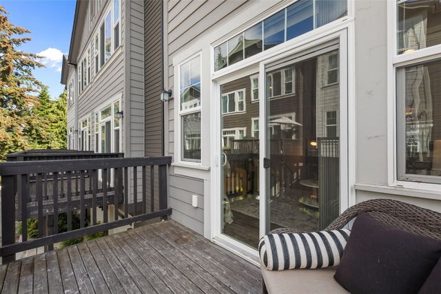 135 SW 185th Lane, Normandy Park, WA 98166