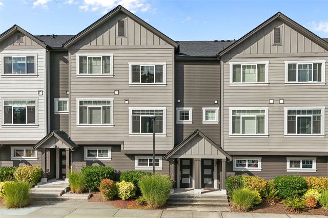 135 SW 185th Lane, Normandy Park, WA 98166