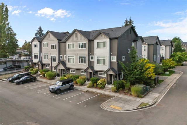 135 SW 185th Lane, Normandy Park, WA 98166