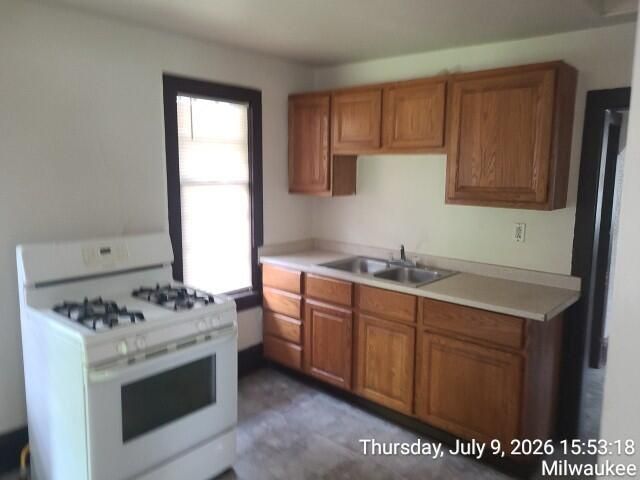 4735 N 51st BOULEVARD, Milwaukee, WI 53218