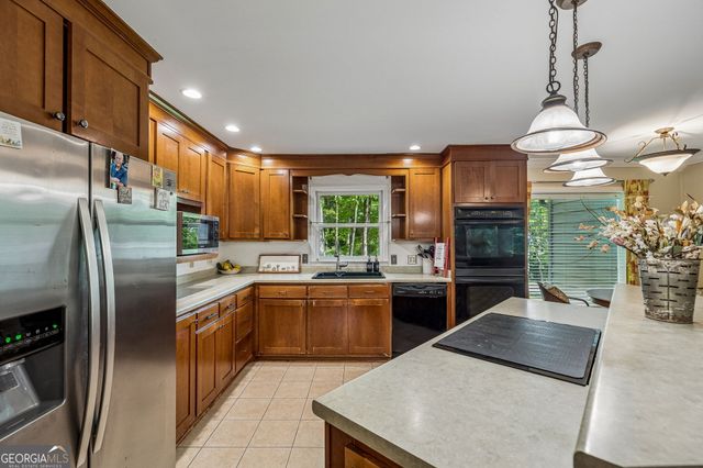 2213 Rocky Face Circle, Dalton, GA 30720
