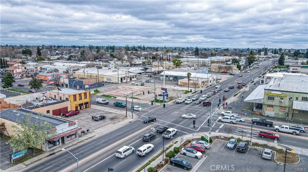 Image 3 of property listing at 1616 Martin Luther King Jr, Merced, CA 95340