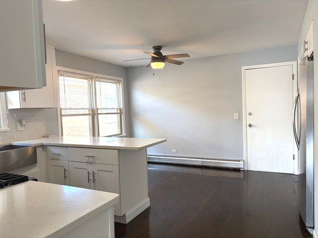 8222 W Grand Avenue 3, River Grove, IL 60171