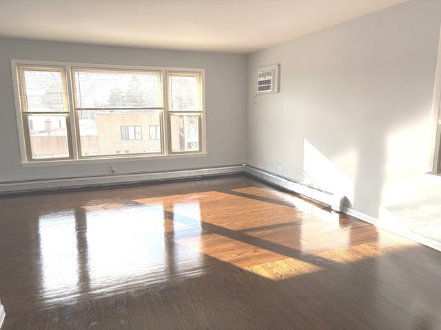 8222 W Grand Avenue 3, River Grove, IL 60171