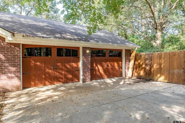 250 Paradise Ln, Hawkins, TX 75765