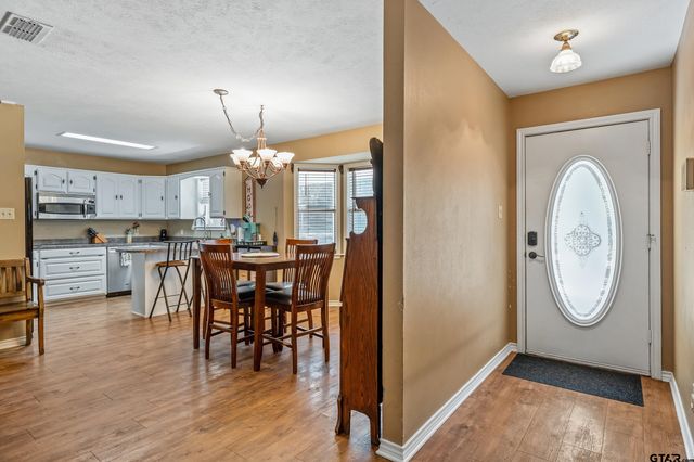 250 Paradise Ln, Hawkins, TX 75765