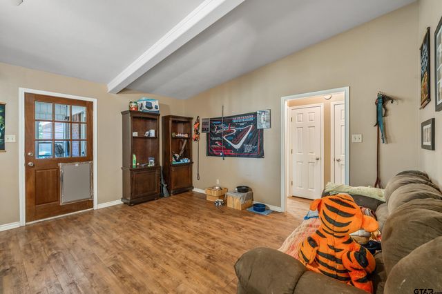 250 Paradise Ln, Hawkins, TX 75765