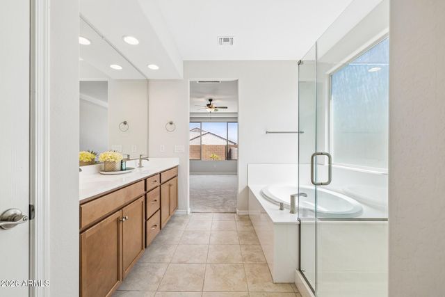 6730 W WINSTON Drive, Laveen, AZ 85339