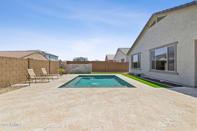 6730 W WINSTON Drive, Laveen, AZ 85339