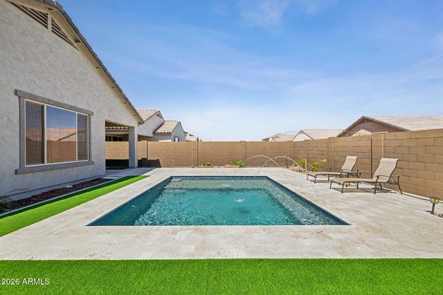 6730 W WINSTON Drive, Laveen, AZ 85339