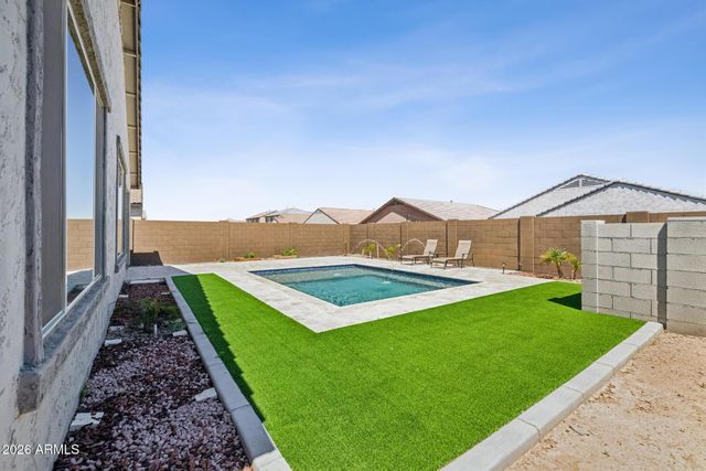 6730 W WINSTON Drive, Laveen, AZ 85339