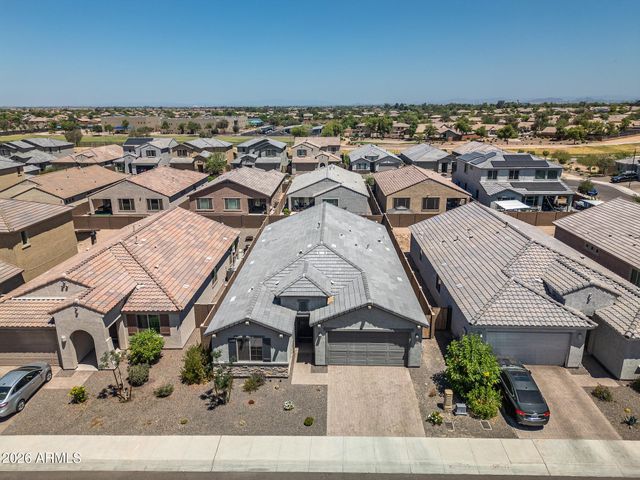 6730 W WINSTON Drive, Laveen, AZ 85339