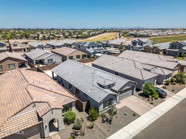 6730 W WINSTON Drive, Laveen, AZ 85339