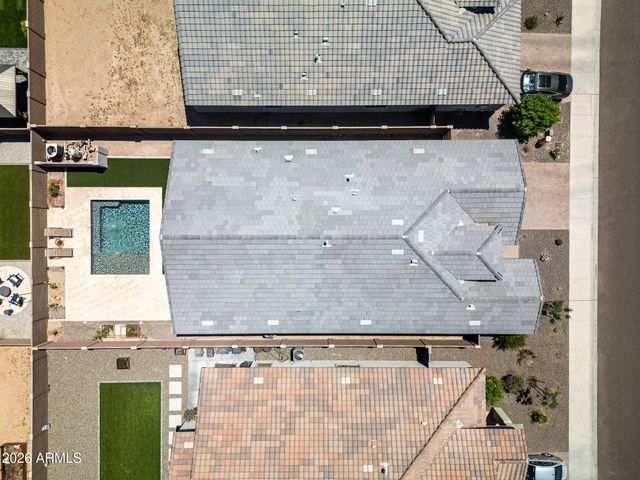 6730 W WINSTON Drive, Laveen, AZ 85339