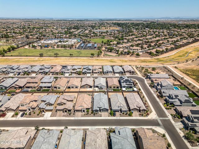 6730 W WINSTON Drive, Laveen, AZ 85339