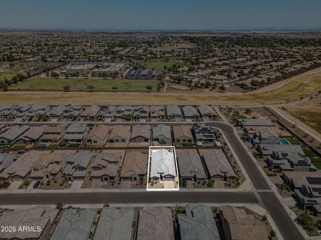 6730 W WINSTON Drive, Laveen, AZ 85339