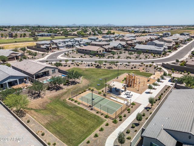 6730 W WINSTON Drive, Laveen, AZ 85339
