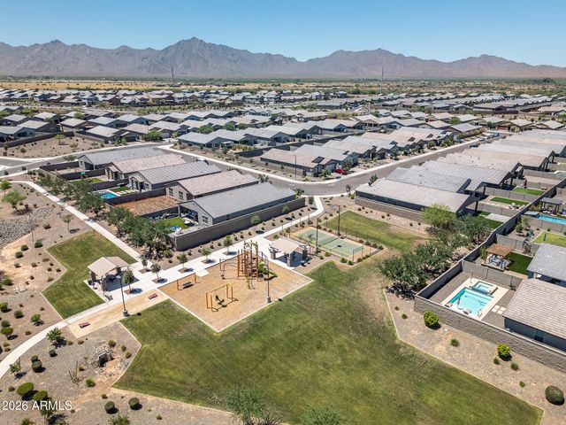 6730 W WINSTON Drive, Laveen, AZ 85339