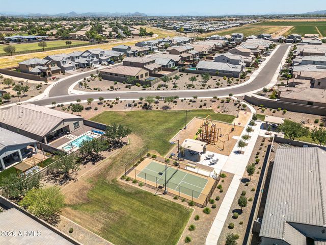 6730 W WINSTON Drive, Laveen, AZ 85339