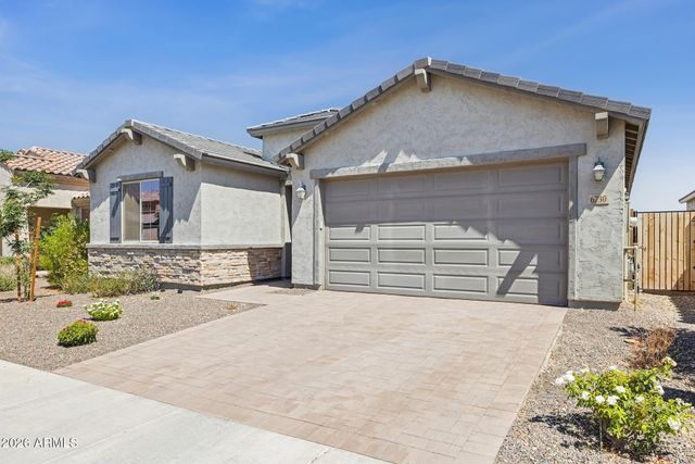 6730 W WINSTON Drive, Laveen, AZ 85339