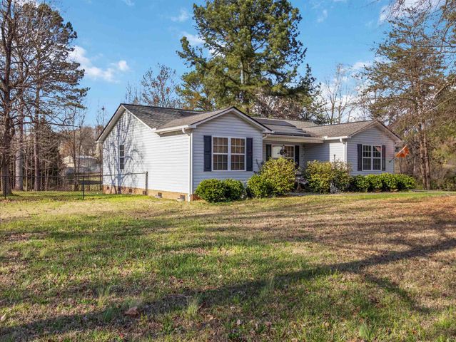 210 Shady Spring Way, Wellford, SC 29385