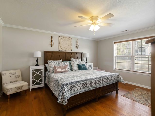 210 Shady Spring Way, Wellford, SC 29385