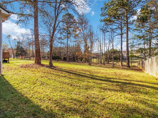 210 Shady Spring Way, Wellford, SC 29385