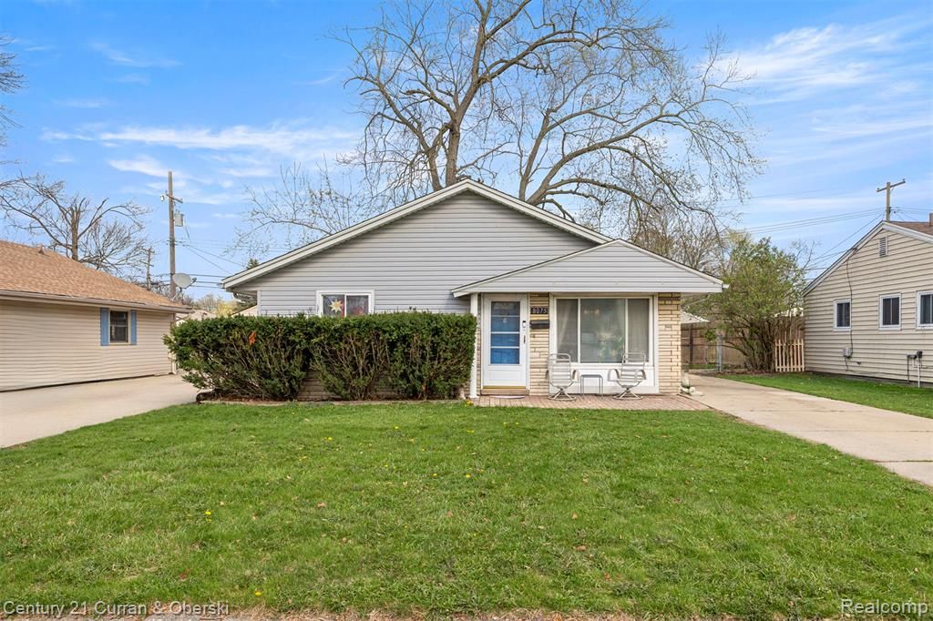 8075 William Street, Taylor, MI 48180