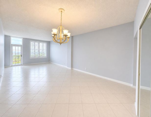 2851 S Ocean Boulevard 7s, Boca Raton, FL 33432