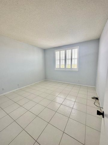 2851 S Ocean Boulevard 7s, Boca Raton, FL 33432