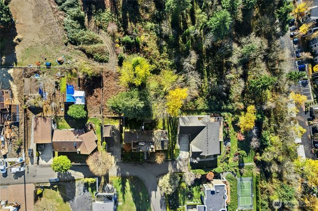 1409 N 24th Street, Renton, WA 98056