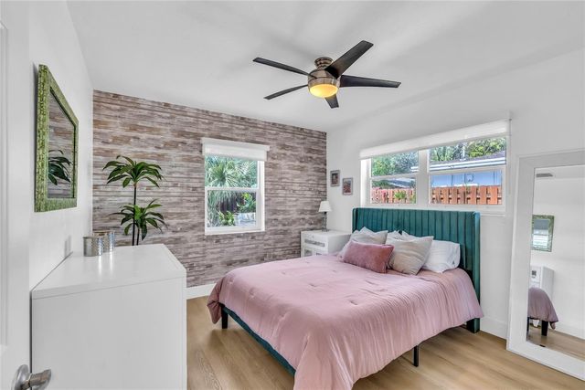 2412 NE 4th Street W, Pompano Beach, FL 33062