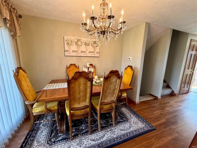 10878 S Elm Street, Bunker Hill, IN 46914