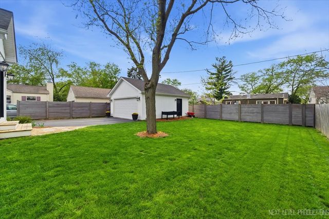 728 N Lincoln Avenue, Geneva, IL 60134