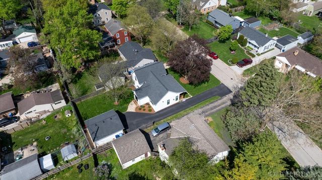 728 N Lincoln Avenue, Geneva, IL 60134