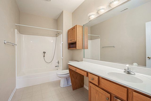 1408 Charlevoix Way, Schererville, IN 46375