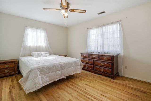 2045 Penbrooke Trail, Miami Twp, OH 45459