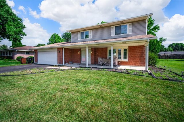 2045 Penbrooke Trail, Miami Twp, OH 45459