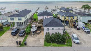 1521 John Street, San Leon, TX 77539