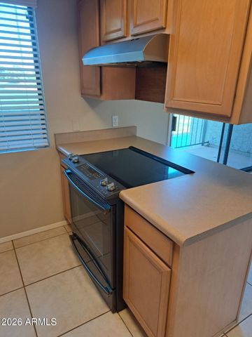 2524 S EL PARADISO Drive 39, Mesa, AZ 85202