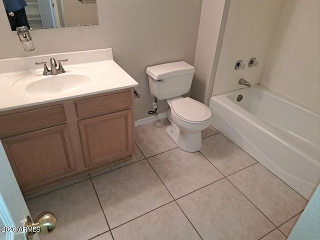 2524 S EL PARADISO Drive 39, Mesa, AZ 85202