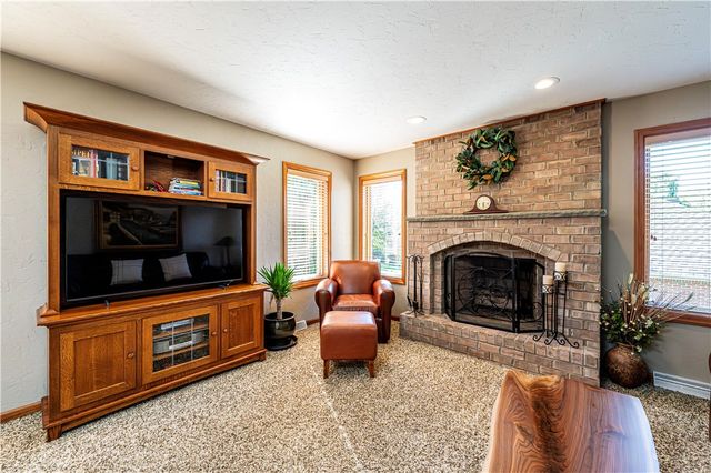 12620 GLENWOOD DRIVE, North Huntingdon, PA 15642