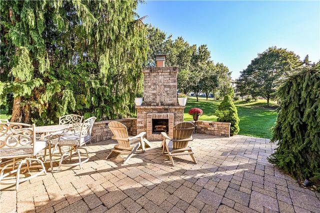 12620 GLENWOOD DRIVE, North Huntingdon, PA 15642