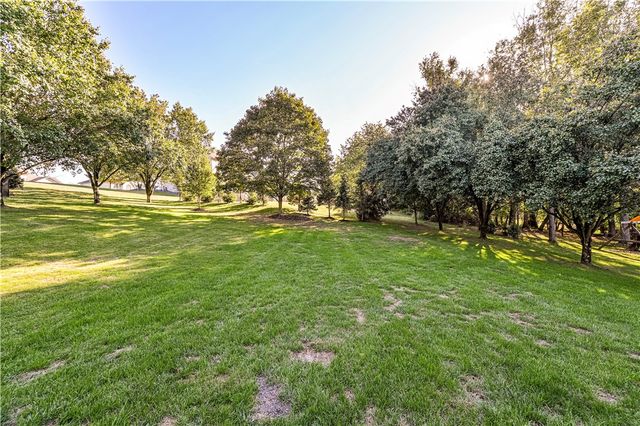 12620 GLENWOOD DRIVE, North Huntingdon, PA 15642