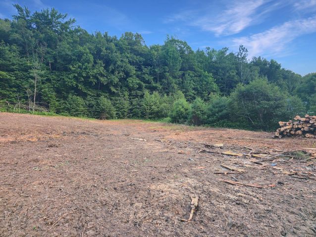 1072 State Route 49, Thornton, NH 03285